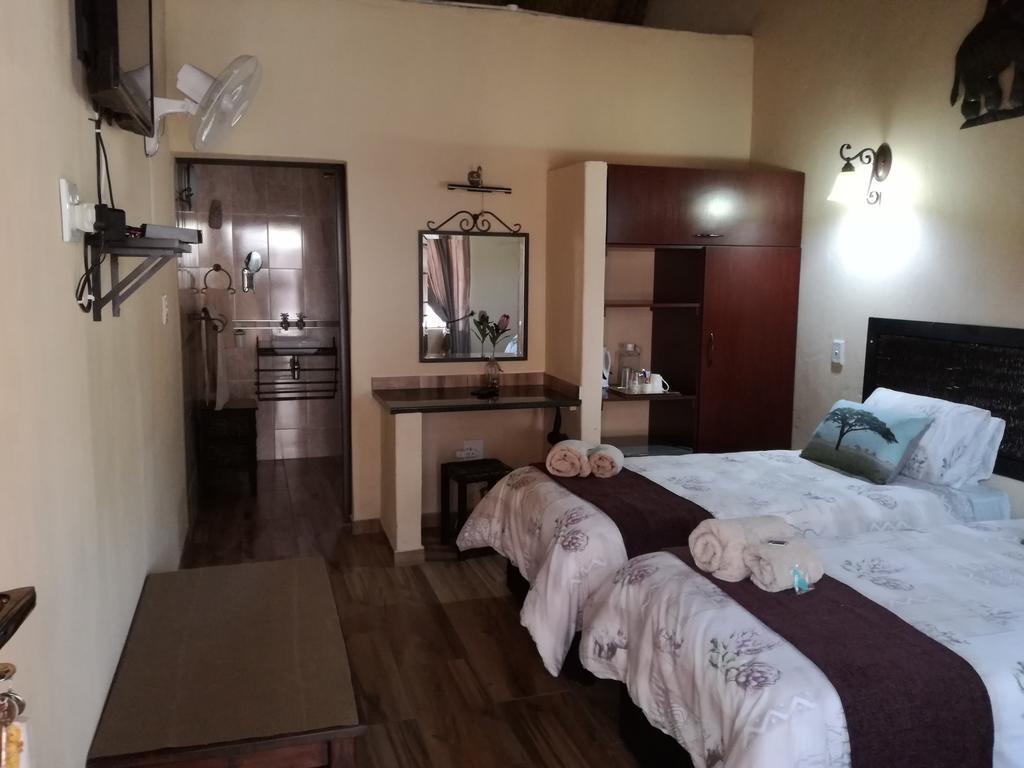 All Over Africa Guest House Kempton Park Exterior photo