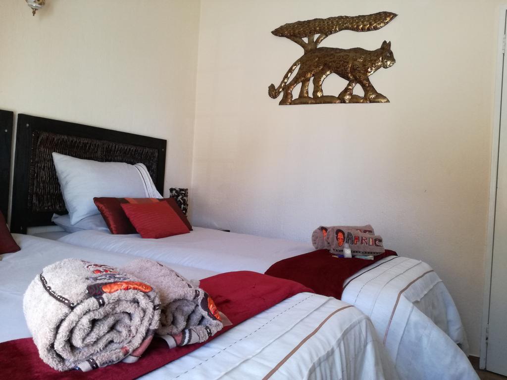 All Over Africa Guest House Kempton Park Exterior photo