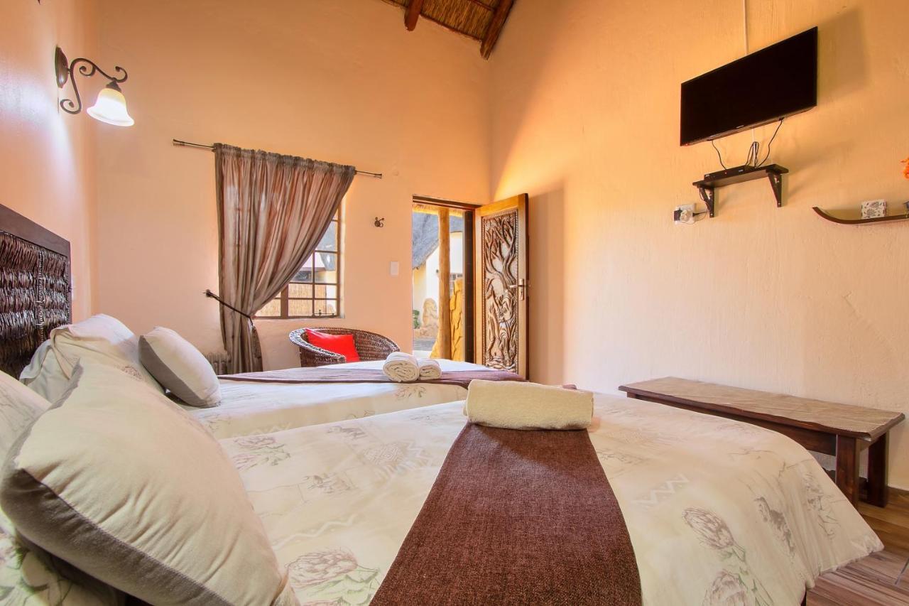 All Over Africa Guest House Kempton Park Exterior photo