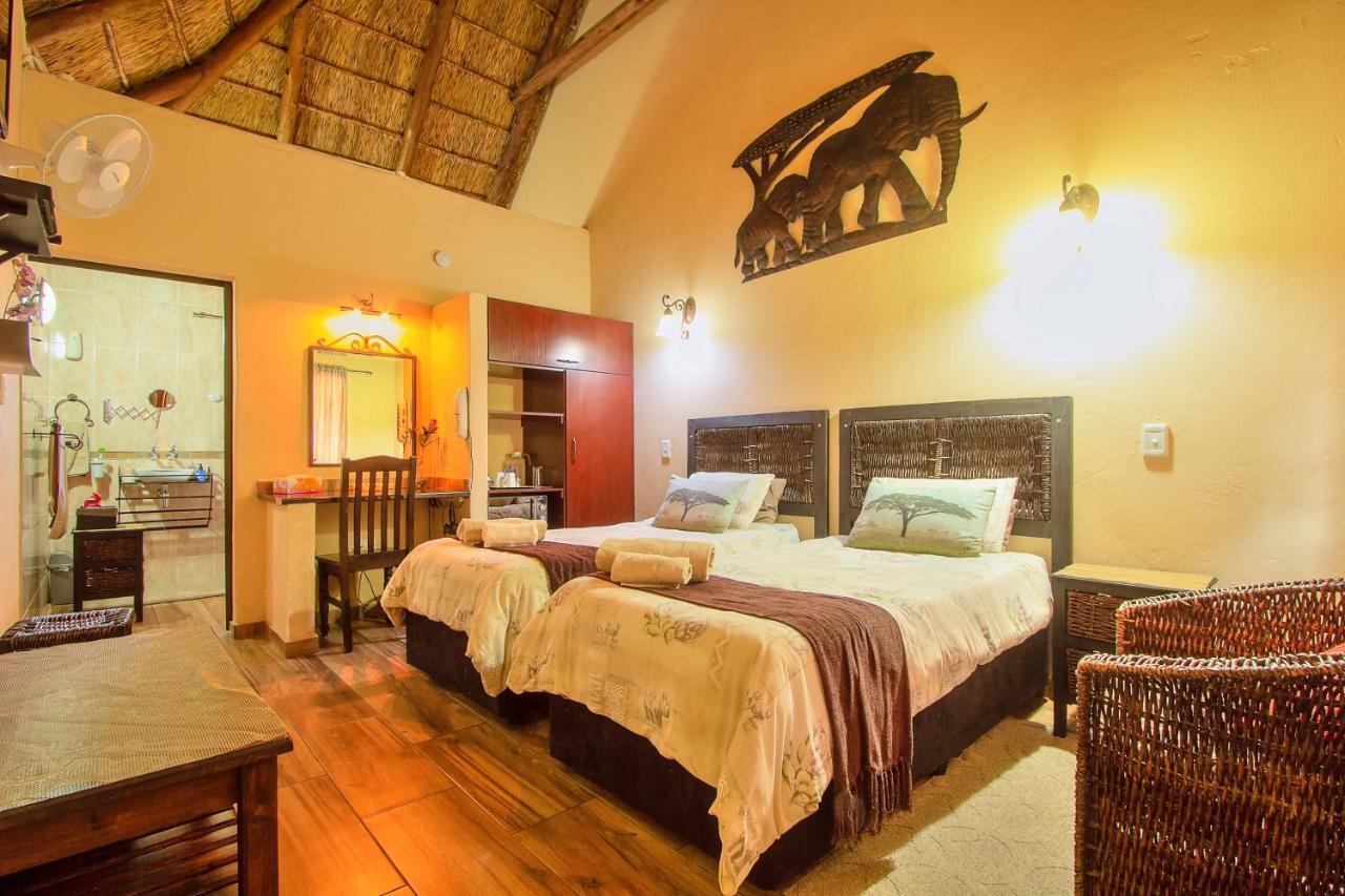 All Over Africa Guest House Kempton Park Exterior photo
